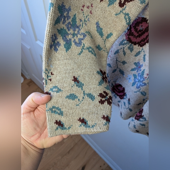 GRACE Vintage 90' Women Crewneck 3/4 Sleeves Roses Floral Pattern Loose Fit - Picture 3 of 11